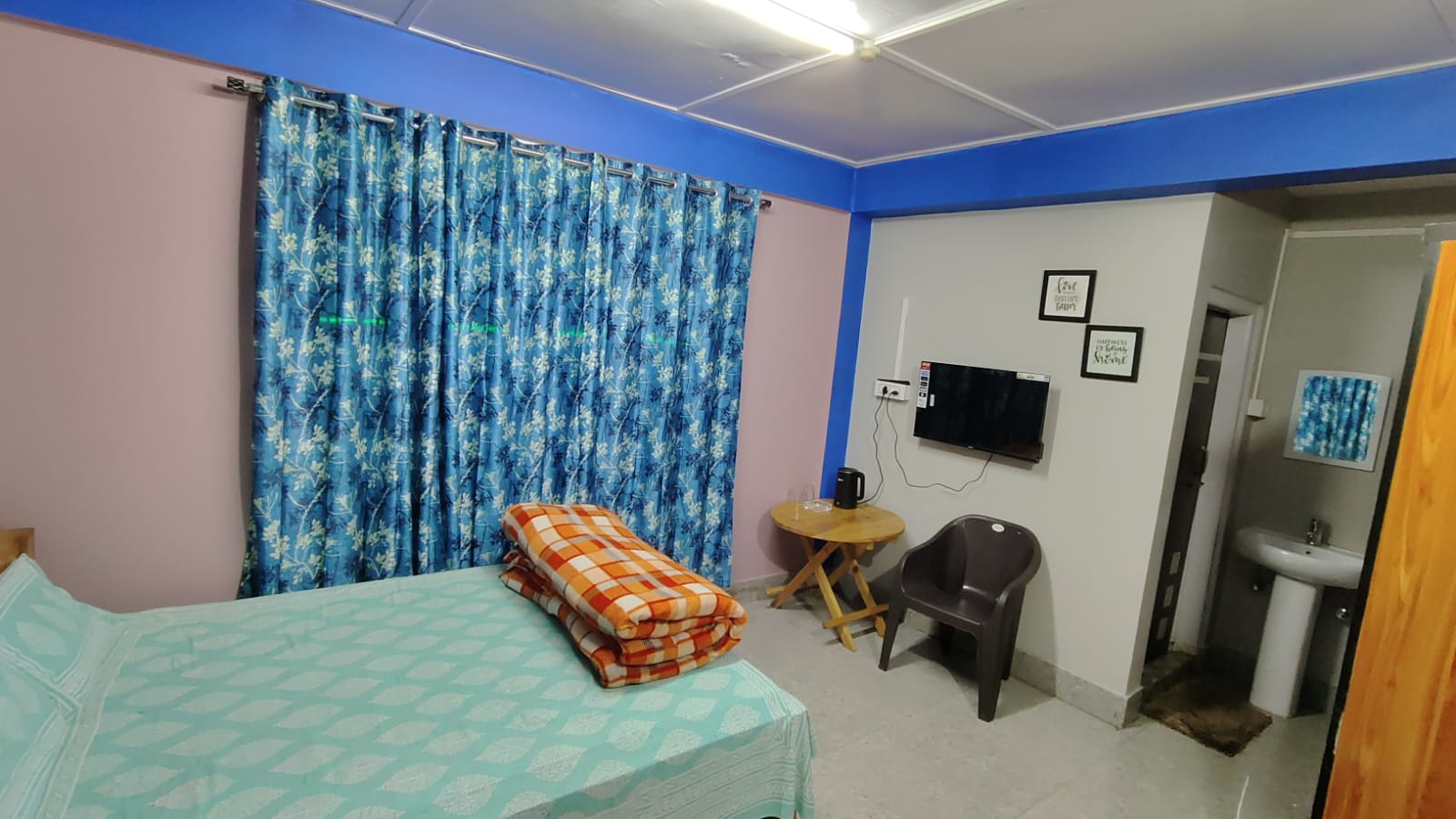 Orchid Homestay common area